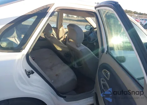 2001 Volvo S40 A/Sport Edition z USA, uszkodzony, nr VIN YV1VS29531F610784